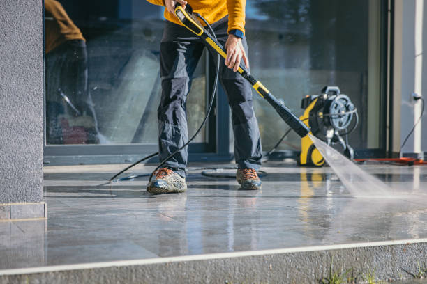 Best Concrete Pressure Washing  in Vista Santa Rosa, CA