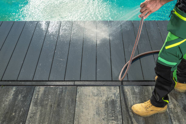 Pressure Washing Contractors in Vista Santa Rosa, CA